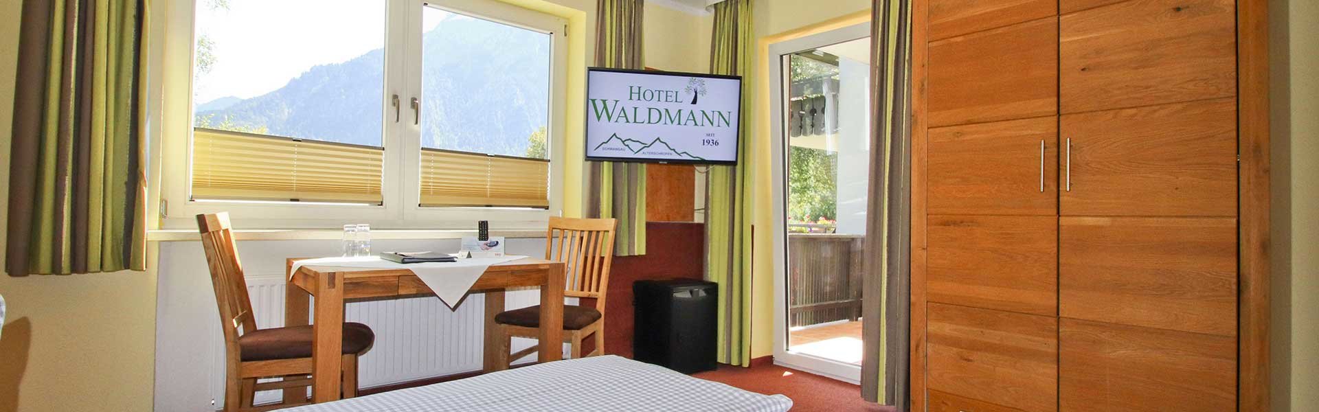 [Translate to Englisch:] Hotel Waldmann - Doppelzimmer mit Balkon