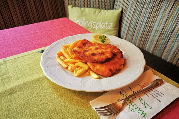 Restaurant_Schnitzel.jpg 